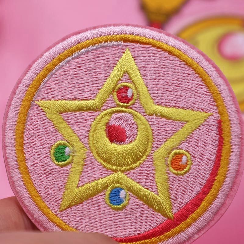 선원 문 마술 지팡이 Shapeshifter 자수 자기 - Sailor Moon Wand 리뷰 및 가격